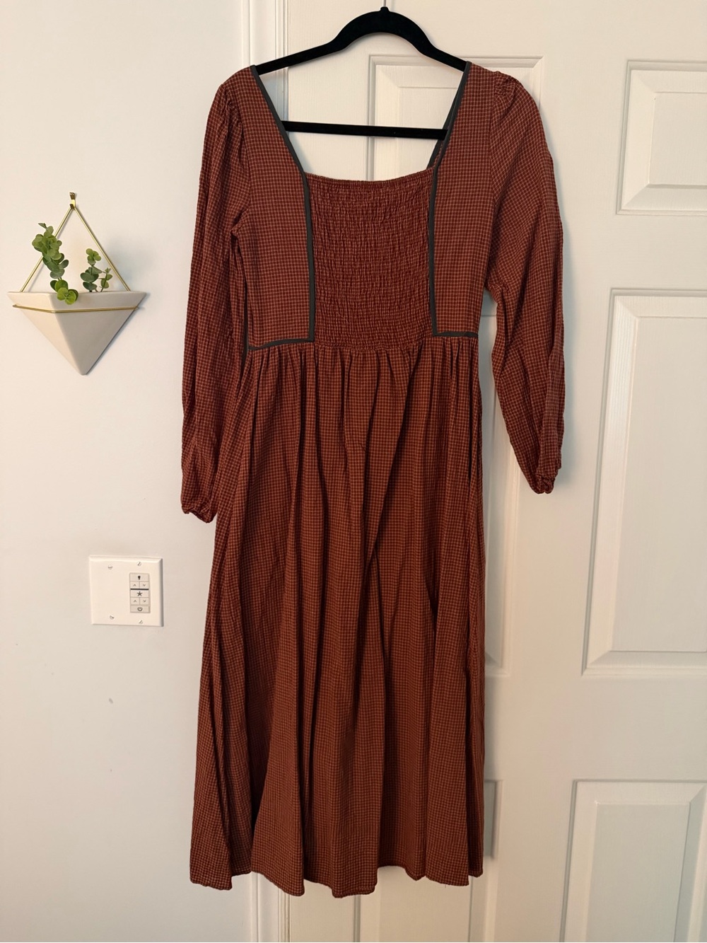 Neuflora Estella Dress - Picture 4 of 5